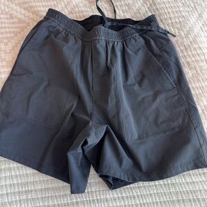 Lululemon Bowline Short Obsidian M